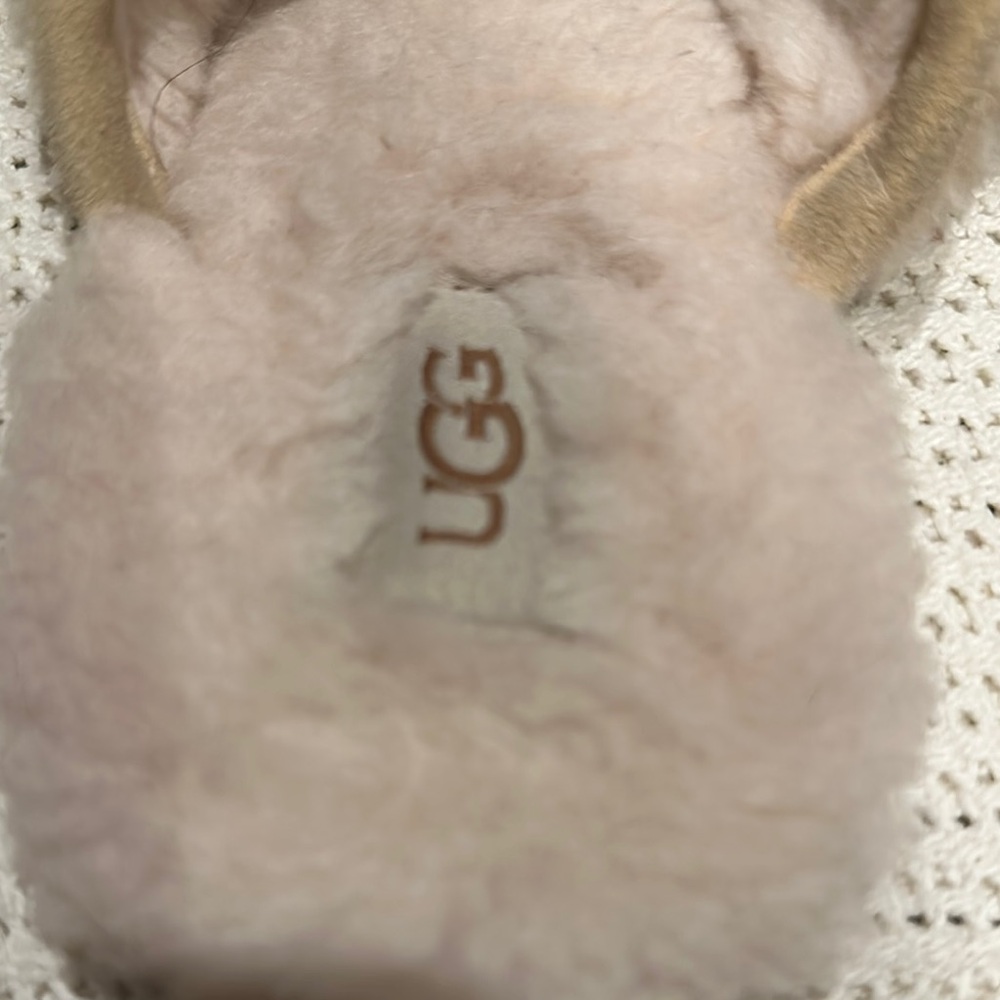 UGG Soft Cream Shearling Slippers - Picture 3 of 8